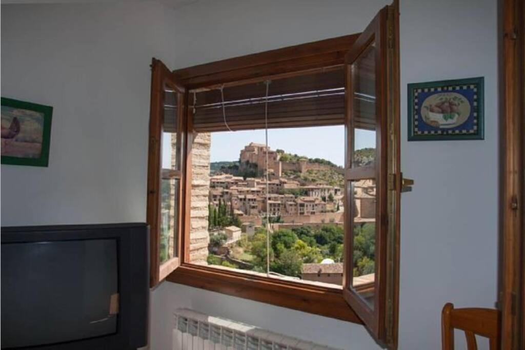 Apartamento San Hipolito Apartment Alquézar Екстериор снимка